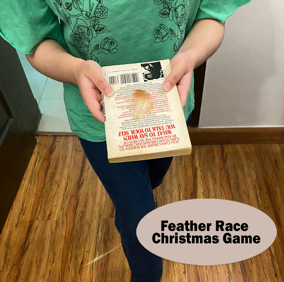 Feather Race, a fun Christmas Game 