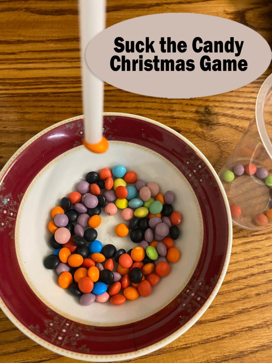 Suck the Candy, Challenge Christmas Game for Kids and Adults
